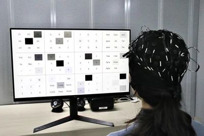 意念打字亮相 腦機接口技術開啟“所想即所得”新時代